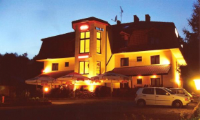  Hotel Twardowski   Глогочув